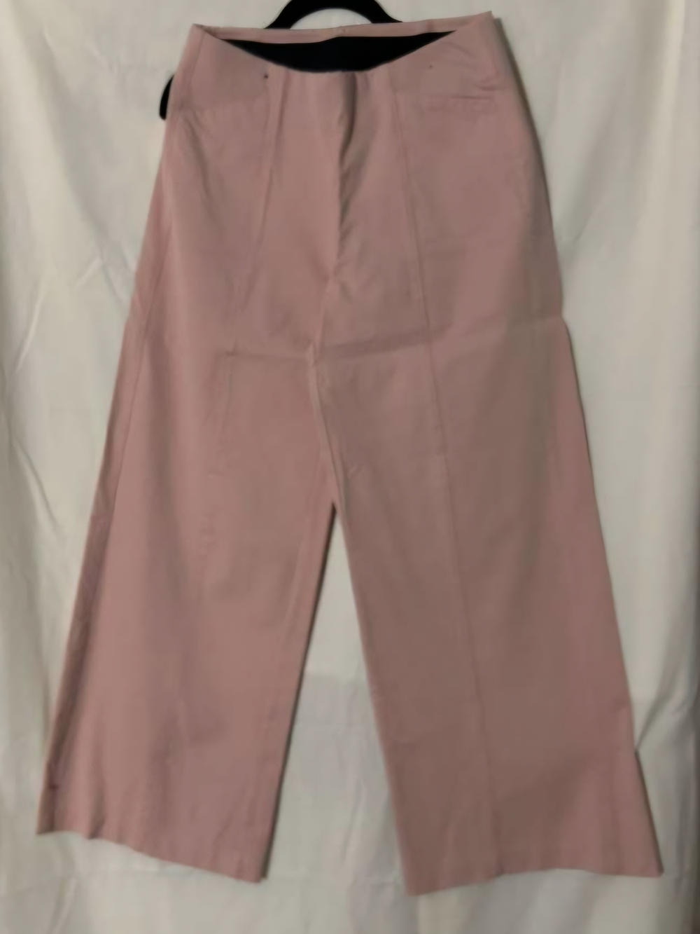 Old Navy Wide-Leg Crop Pants in Blush Pink